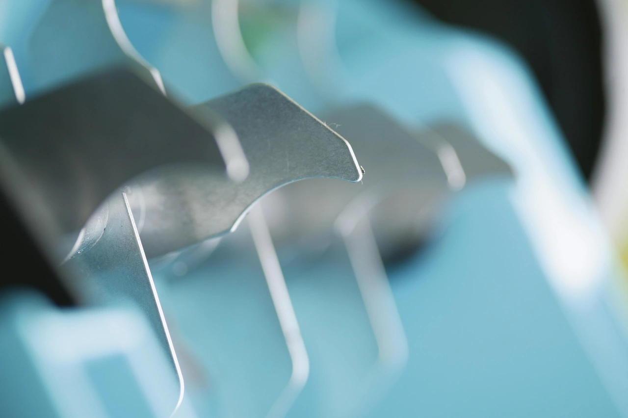 Gardena Elektrisk vertikalskärare 1000W