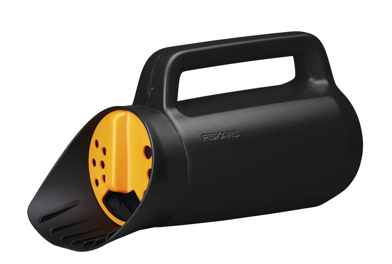 Fiskars Solid Handspridare (sand, salt, gödsel, gräsfrö)